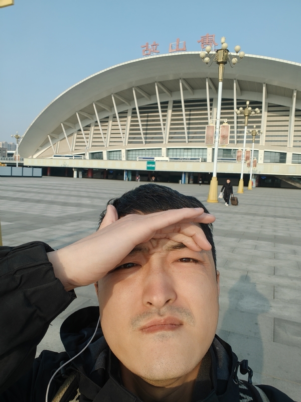 人有再风华的第三张照片--无锡王婆说媒